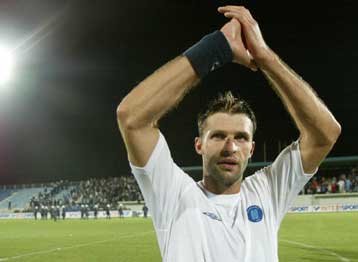 Εκτός γηπέδου για ένα μήνα ο Μάρτιν Μιέτσελ – Επιβεβαιώθηκε ο τραυματισμός του