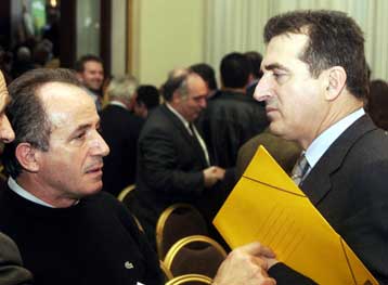 Έκρηξη Πολυζωγόπουλου κατά στελεχών του ΠΑΣΟΚ για το «άνοιγμα» του ασφαλιστικού