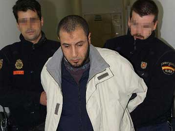 Στην Ισπανία μεταφέρθηκε ο «εγκέφαλος» των τρομοκρατικών επιθέσεων της 11ης Μαρτίου