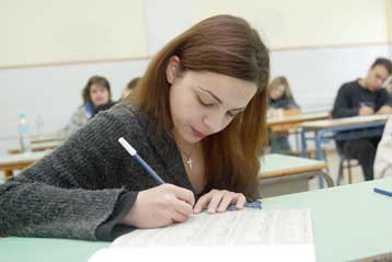 Το Cambridge ζητά εισαγγελική παρέμβαση για τη διαρροή θεμάτων των εξετάσεων