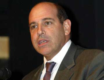 Νέες βολές κατά του «βασικού μετόχου» από τον Οδυσσέα Κυριακόπουλο