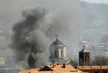 Μήνυση της Σερβικής Ορθόδοξης Εκκλησίας για την καταστροφή ναών στο Κόσοβο
