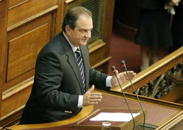 Ο Κώστας Καραμανλής θα ξεκαθαρίσει στην ΚΟ ότι δεν θέλει πρόωρες εκλογές