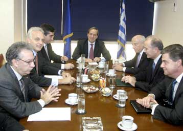 Παράταση στο διάλογο για το ασφαλιστικό των τραπεζών