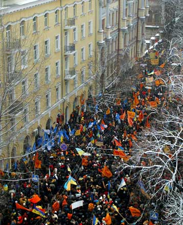 Νοθεία και λαϊκή εξέγερση σημαδεύουν τις προεδρικές εκλογές της Ουκρανίας