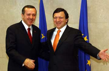 Απορρίπτει η Αγκυρα την έκκληση της Κομισιόν για κίνηση καλής θέλησης προς την Κύπρο