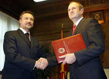 Συμφωνία για νέα κυβέρνηση συνεργασίας στην ΠΓΔΜ