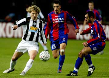 «Εξάρες» η Μίλαν, «λυτρωτής» ο Νέντβεντ, στις καθυστερήσεις «σώθηκαν» Ίντερ και Ρόμα