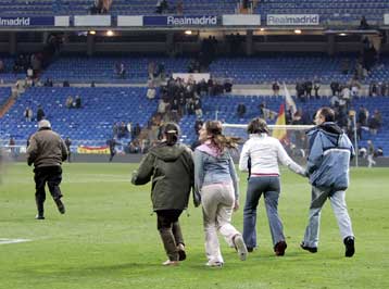 Εκκενώθηκε το «Μπερναμπέου» μετά από τηλεφώνημα για βόμβα στο ματς Ρεάλ-Σοσιεδάδ