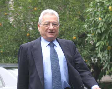 Τρία ανοιχτά θέματα εν όψει της Συνόδου Κορυφής, λέει ο Π.Μολυβιάτης