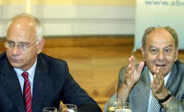 Καταγγελίες ΠΑΣΟΚ για «κατασκευαστές εγγράφων» – Παροπλισμένα τα TPQ-37, λέει ο Γ.Ζορμπάς