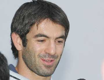 Ενδιαφέρον της Σέλτικ για τον Καραγκούνη δημοσιεύει η Daily Record