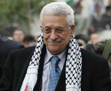 Η βία έχει βλάψει τα δίκαια αιτήματα των Παλαιστινίων, λέει ο Μαχμούντ Αμπάς