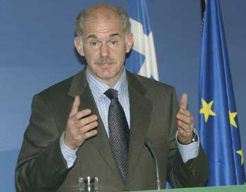 Η συναίνεση για τον Πρόεδρο δεν σημαίνει και «λευκή επιταγή», διαμηνύει το ΠΑΣΟΚ