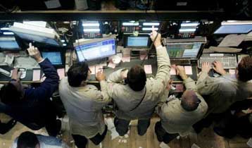 Κέρδη και την Τρίτη για το Χρηματιστήριο της Νέας Υόρκης – Σε υψηλό τριετίας ο Nasdaq