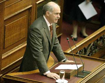 Ολομέτωπη επίθεση του ΠΑΣΟΚ στην κυβέρνηση με αφορμή τον προϋπολογισμό