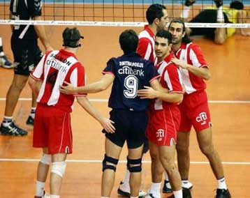 Η τουρκική Ζιράατ Μπάνκασι «εμπόδιο» του Ολυμπιακού για την τετράδα του Top Teams Cup