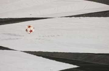 Τέσσερα πολύ μεγάλα ντέρμπι στην φάση των «16» του Champions League