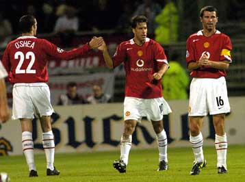 Περισσότερο από έναν μήνα εκτός αγώνων ο Νίστελροϊ λόγω τραυματισμού στον αχίλλειο