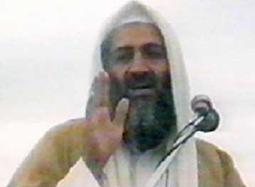 Σε επιθέσεις κατά των πετρελαϊκών εγκαταστάσεων της Σ.Αραβίας καλεί η Αλ Κάιντα