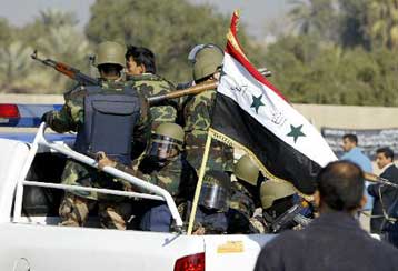 Κύμα επιθέσεων αυτοκτονίας και δολοφονία εργαζομένων στην εκλογική επιτροπή του Ιράκ