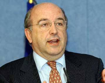 Ανεπαρκής για τη μείωση του ελλείμματος ο προϋπολογισμός του 2005, εκτιμά η Κομισιόν