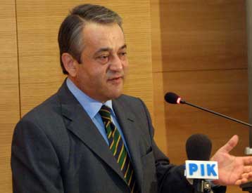 Στενότατη η συνεργασία με την Αθήνα, τονίζει ο κυβερνητικός εκπρόσωπος της Κύπρου