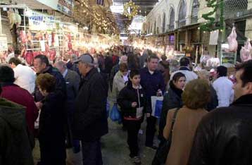 Ακριβότερο έως και 10% το χριστουγεννιάτικο τραπέζι