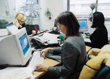 Χρηματοδότηση 166 επιχειρήσεων από το πρόγραμμα «Επιχειρείτε Ηλεκτρονικά»