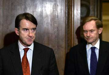 Με επαναφορά των κυρώσεων κατά ΗΠΑ για τις φοροαπαλλαγές των εξαγωγών απειλεί η ΕΕ