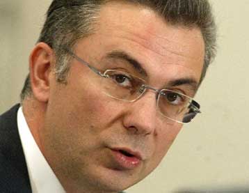 Η κυβέρνηση πέτυχε βελτίωση των όρων του Ελσίνκι, δηλώνει ο Θ.Ρουσόπουλος