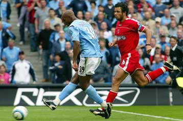 Επίθεση από οπαδούς της Μάντσεστερ Σίτι δέχθηκε ο Ανελκά κατά τη διάρκεια εκδήλωσης