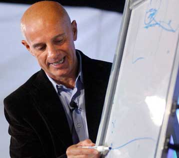 Ποδοσφαιρικός διευθυντής της Ρεάλ αναλαμβάνει ο Αρίγκο Σάκι