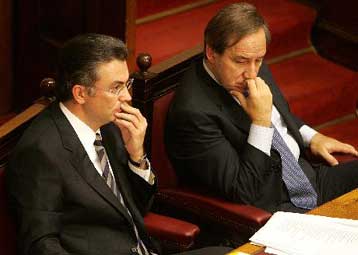 Ψηφίζεται τα μεσάνυχτα της Τετάρτης ο κρατικός προϋπολογισμός του 2005