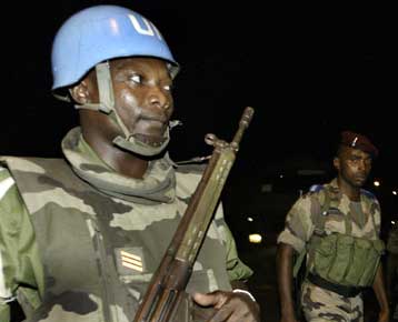 Έντεκα νεκροί σε νέες συγκρούσεις στην Ακτή του Ελεφαντοστού