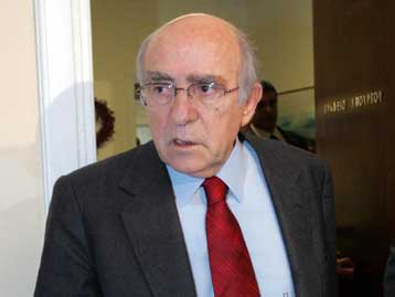 Με αιχμές κατά Γ.Σουφλιά απαντά ο Γ.Αλογοσκούφης