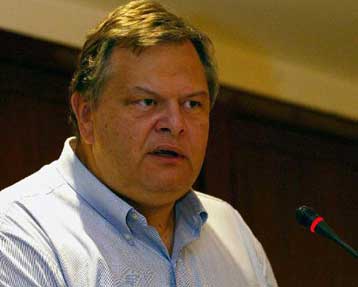 Χαλαρή η αντιμετώπιση των εθνικών θεμάτων, εκτιμά ο Ευ.Βενιζέλος