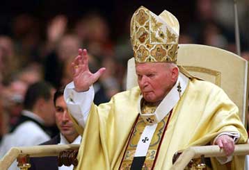 Ειρήνη σε όλο τον κόσμο ευχήθηκε ο Πάπας στο χριστουγεννιάτικο μήνυμά του