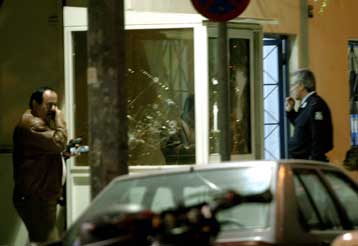 Δίωξη για τον συλληφθέντα μετά τα επεισόδια στο αστυνομικό τμήμα