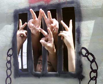 Το Ισραήλ αποφυλακίζει 159 Παλαιστίνιους