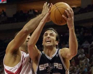 Ήττα για τους Φοίνιξ από τους Σπερς με 115-94 και τέλος στο σερί έντεκα νικών