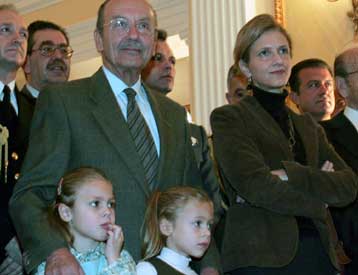 Τα Πρωτοχρονιάτικα κάλαντα στην  πολιτειακή και πολιτική ηγεσία