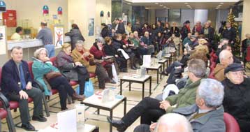 Μικρότερες οι αυξήσεις αποδοχών στο Δημόσιο, όχι όμως και στον ιδιωτικό τομέα το 2005