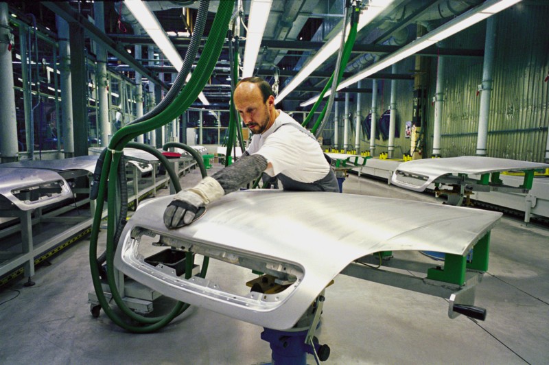 GM Γερμανίας: 10.000 απολύσεις υπό όρους