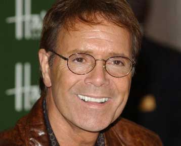 Βρετανοί τραγουδιστές ενισχύουν την ανθρωπιστική βοήθεια στη ΝΑ Ασία