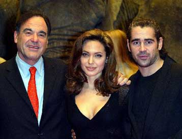 Τα έκανα όλα λάθος, παραδέχεται ο Όλιβερ Στόουν για τον «Αλέξανδρo»