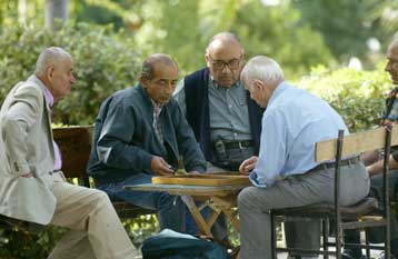 Κερδισμένοι οι ασφαλισμένοι σε ΙΚΑ και ΝΑΤ από τις αλλαγές στις συντάξεις