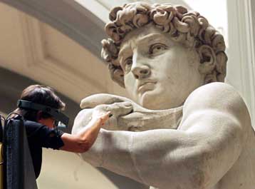 Με ρεύματα αέρα θα αντιμετωπίσει ο Δαβίδ του Μιχαήλ Αγγελου το πέρασμα του χρόνου