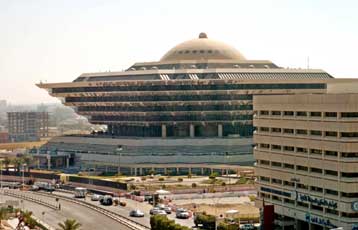 Η Αλ Κάιντα πίσω από τις επιθέσεις στο υπουργείο Εσωτερικών της Σαουδικής Αραβίας