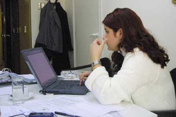 Στοιχεία για τις κρίσεις των συμβασιούχων ζητεί από το Δημόσιο το ΑΣΕΠ